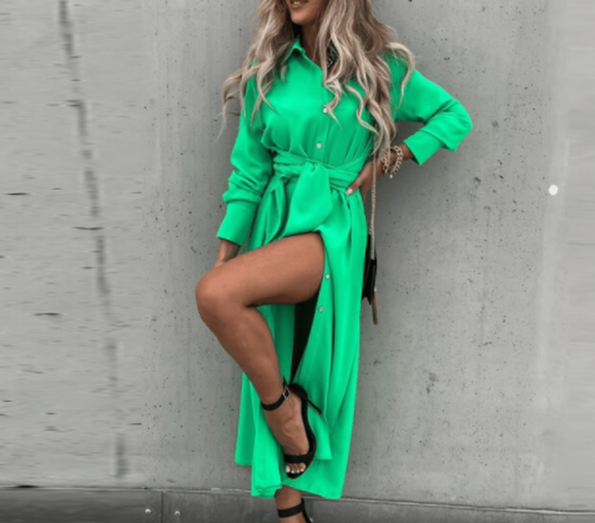 Modern Elegant Women's Dress