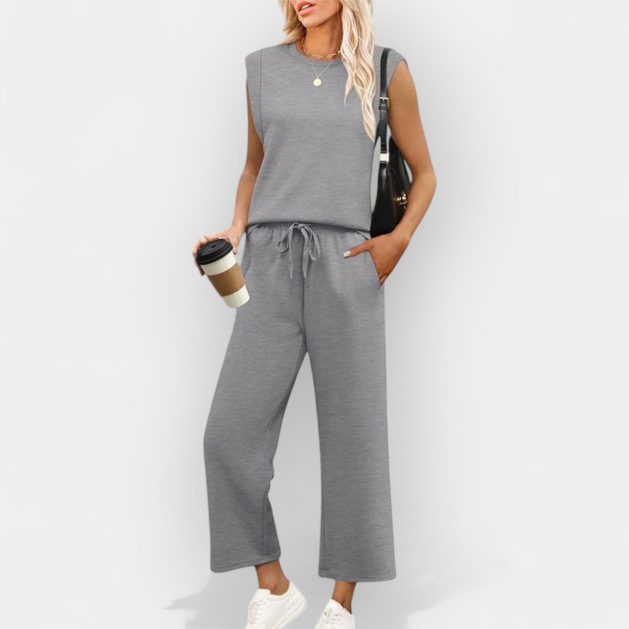 Set casual cu bluză și pantaloni lejeri