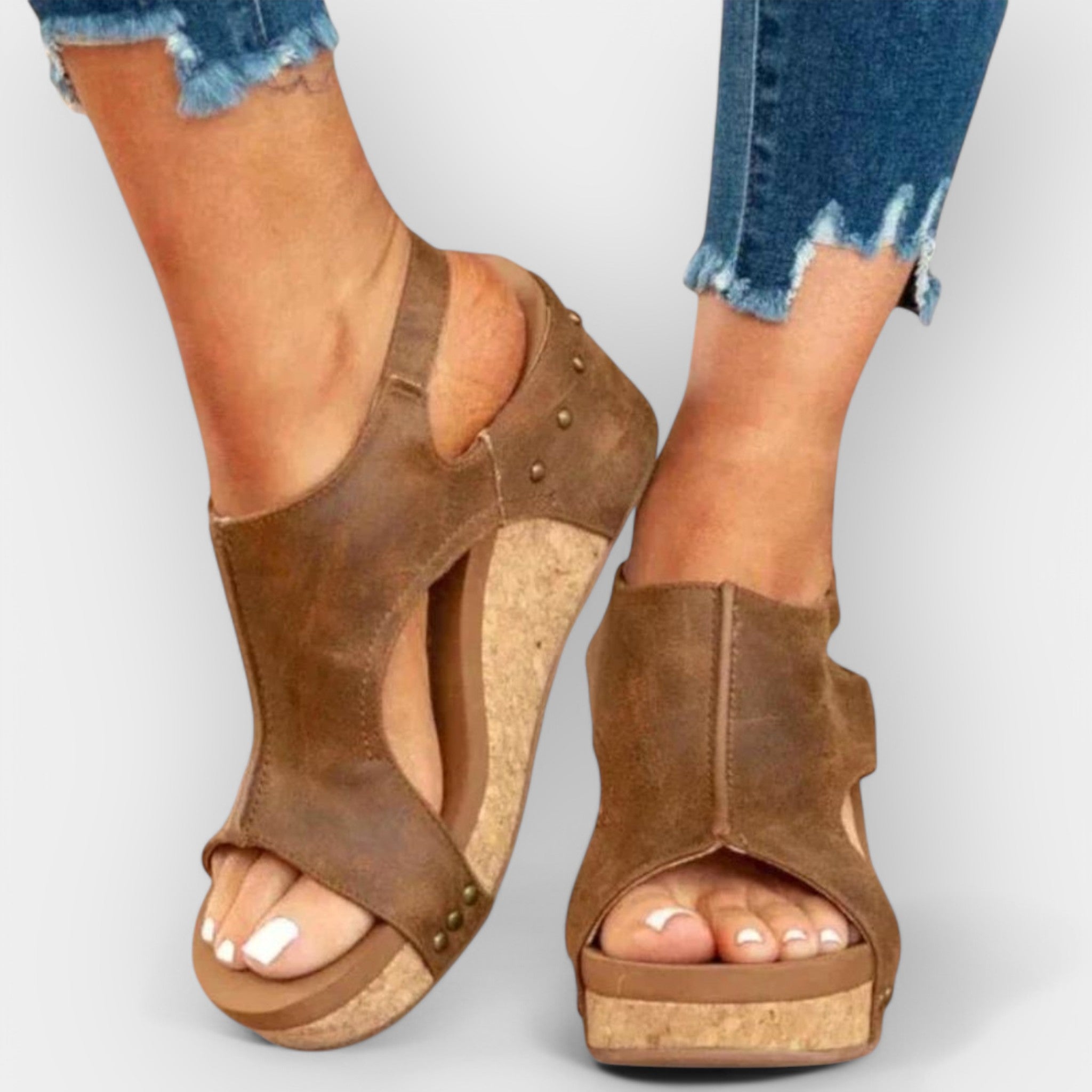 Sandale cu platformă – echilibru și confort