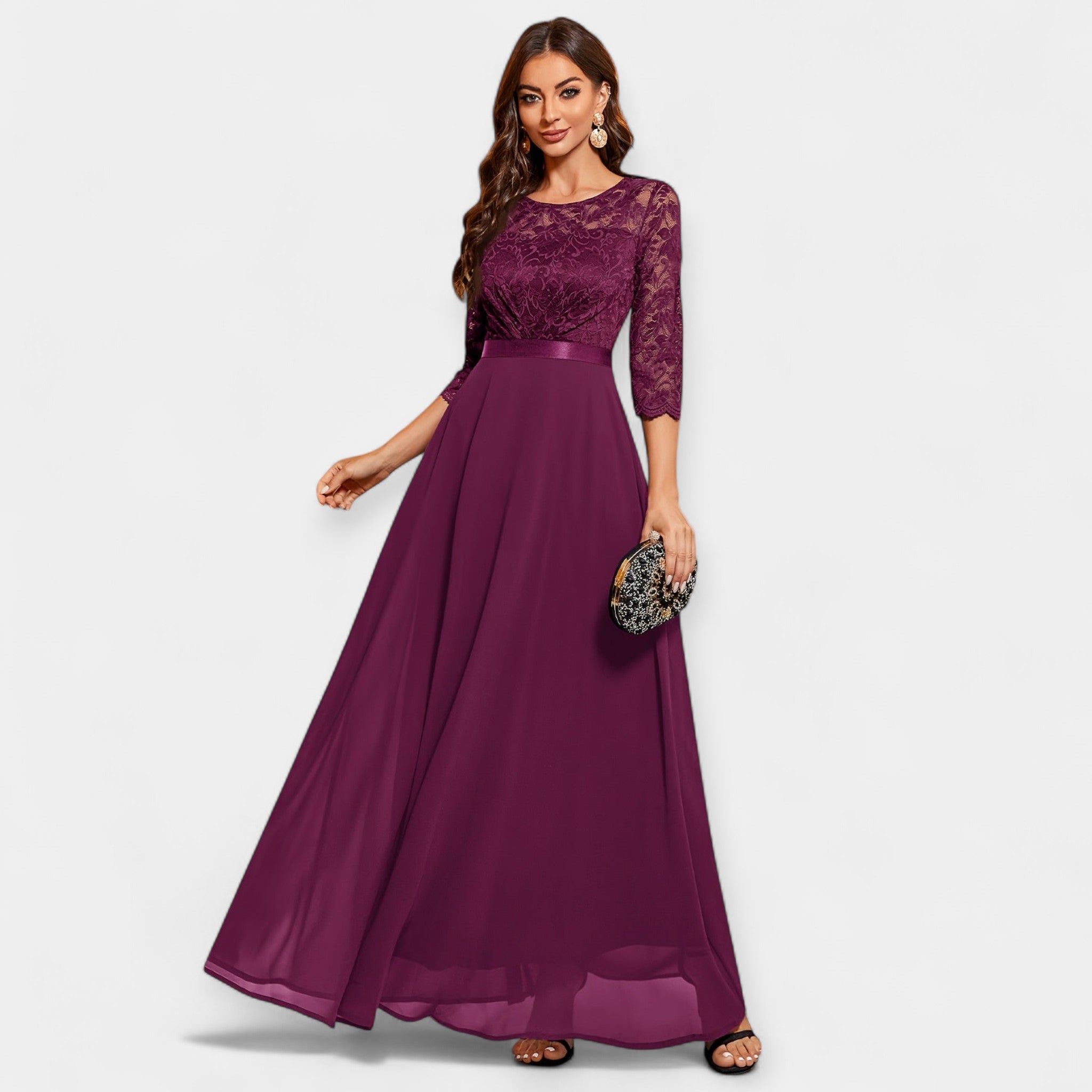 Rochie delicată cu dantelă