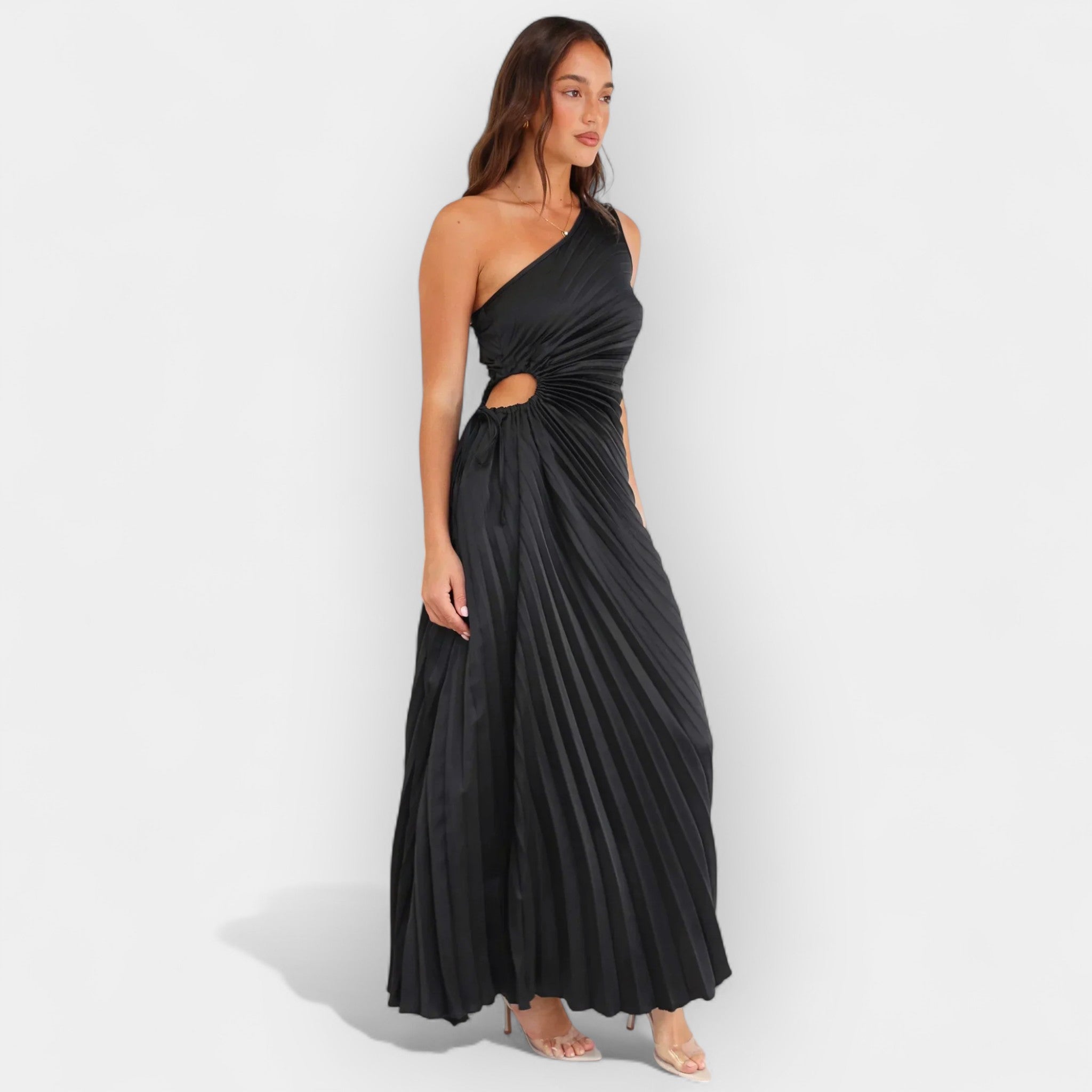 Rochie midi plisată cu un umăr – elegantă și rafinată